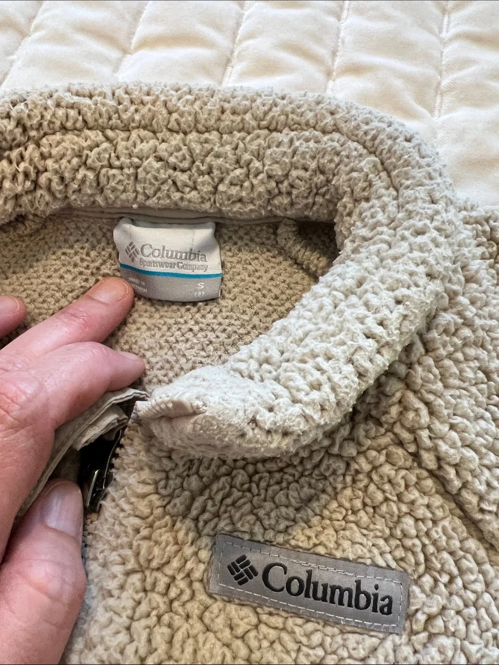 🐚 Columbia Kids Beige Sherpa Jacket (S) -🐚